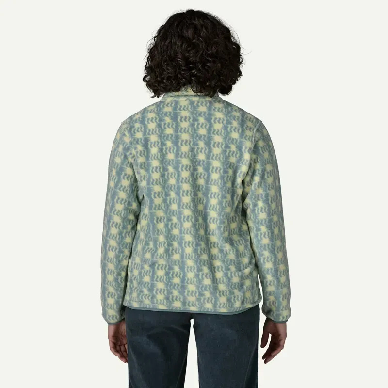 Patagonia Women's Lightweight Snap-T Fleece Pullover in Sun Quilt Blue-2