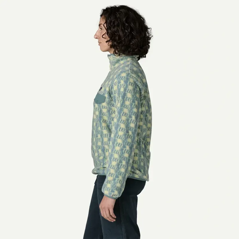 Patagonia Women's Lightweight Snap-T Fleece Pullover in Sun Quilt Blue-3