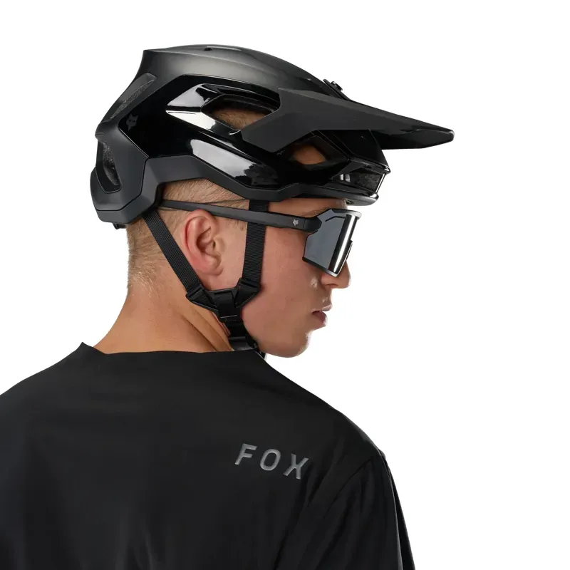 Fox Flexair Fully Waterproof Pullover Jersey in Black-6