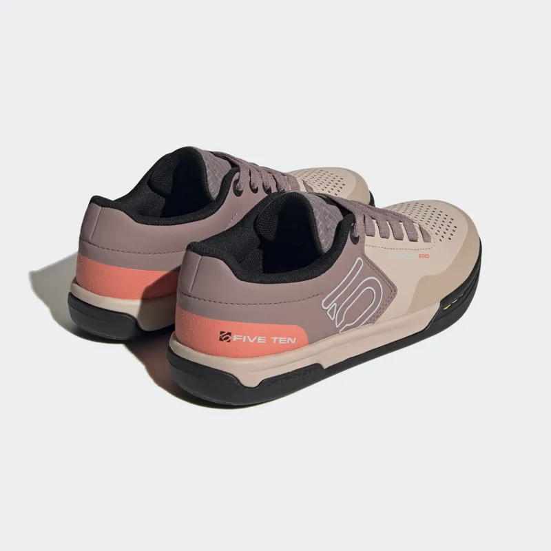 Five Ten Womens Freerider Pro Mountain Bike Shoe in Pink / Sal / Cream-4