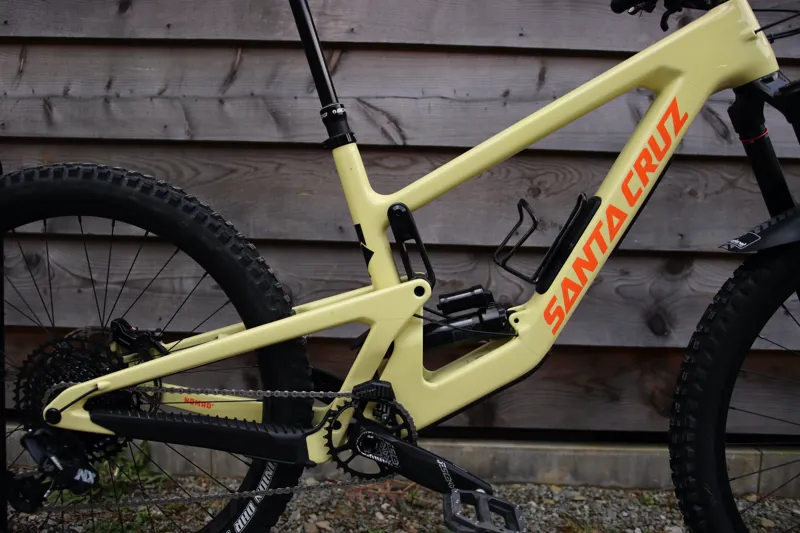 Current Demo Bike - Santa Cruz Nomad C R Model 2024 - Large in Yellow-3