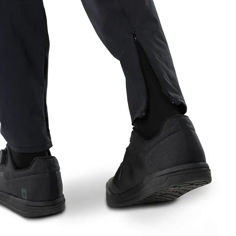 Fox Flexair Fire Thermal DWR Pants in Black-6