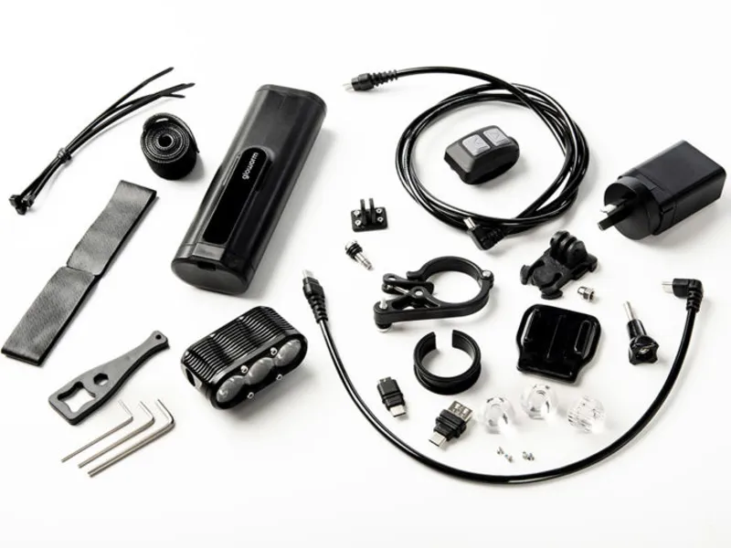 Gloworm XS Lightset G2.0 Black Mounts TX Remote - MTB Light -2