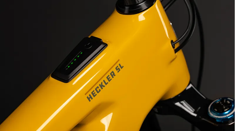 Santa Cruz Heckler SL XO AXS Model - Electric Bike - 2025 in Yellow-1