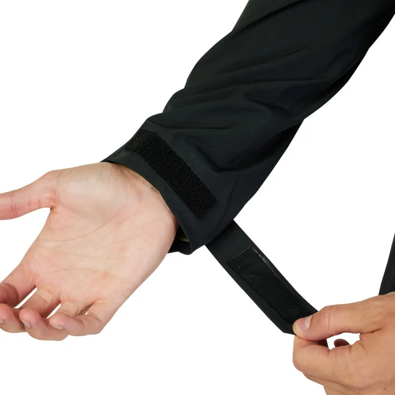 Fox Defend 3-Layer Fully Waterproof Mountain Bike Jacket in Black-12