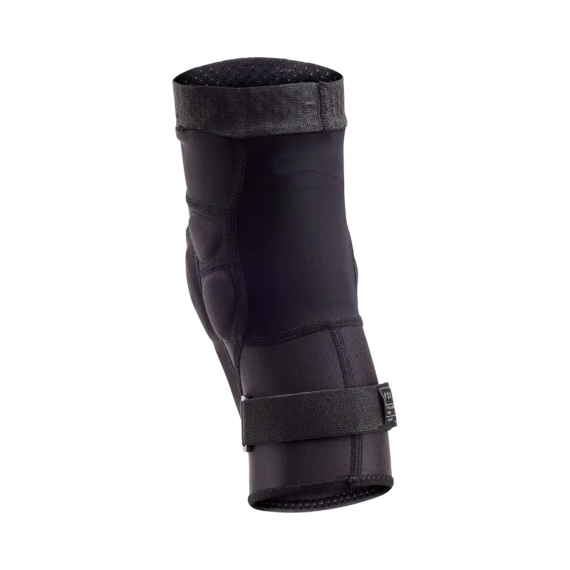 Fox Youth Launch D30 CE Knee Guards in Black-1
