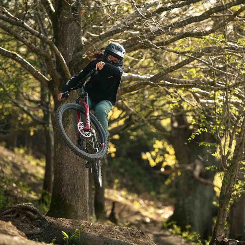 Santa Cruz Bronson C R Model 2023 Full Suspension MTB - Matte Black-3