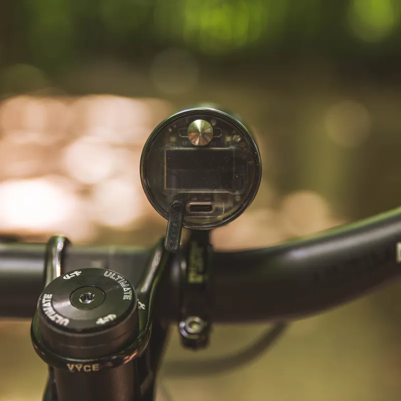 Exposure Lights Race 19 - 2650 Lumens Cycling Light-4