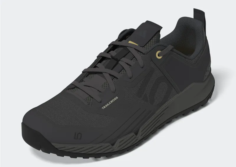Five Ten Trailcross XT MTB Flat Shoes in Charcoal / Carbon / Oat-10