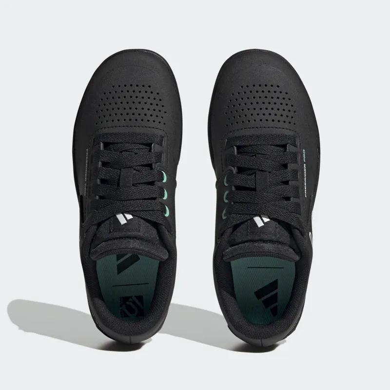 Five Ten Womens Freerider Pro Mountain Bike Flat Shoe in Black / White-2