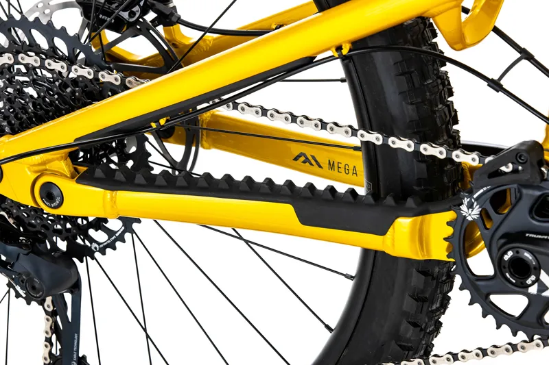 Nukeproof Mega Alloy Pro 297 - 2023 in Turmeric Yellow