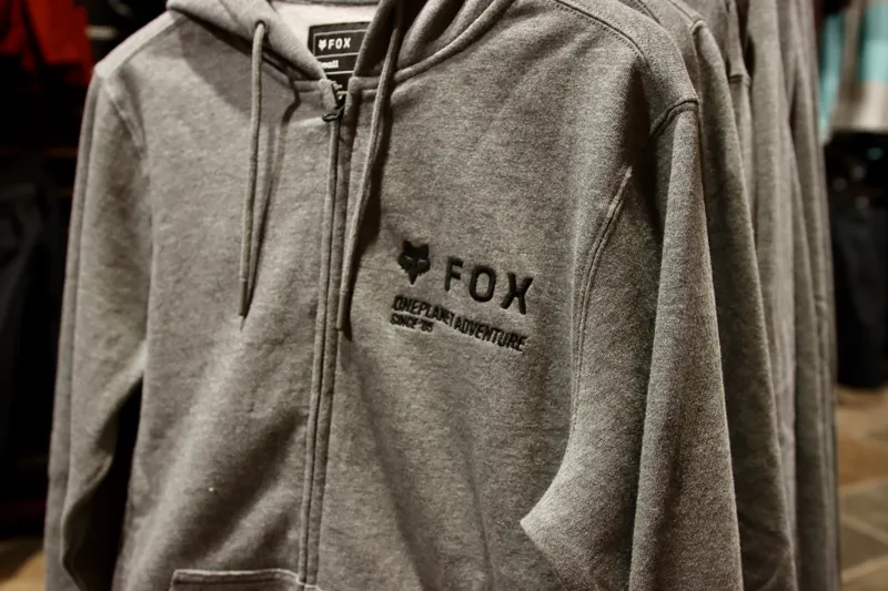 Fox x OPA - 20 Year Anniversary Lim Edition Zip Hoodie - 2005 in Grey