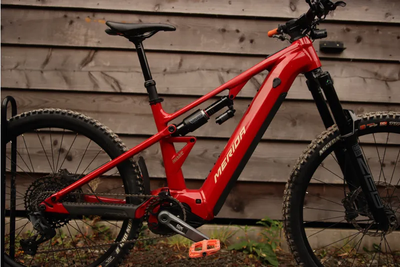 Current Demo Bike - Merida eOne-Eighty 700 - 2025 - Mid / Med Red-4