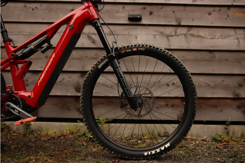 Current Demo Bike - Merida eOne-Eighty 700 - 2025 - Mid / Med Red-5