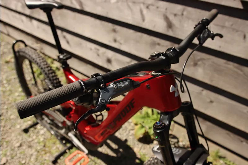 Premium Demo Bike - Nukeproof Megawatt Carbon 297 Pro in Large / Red-9