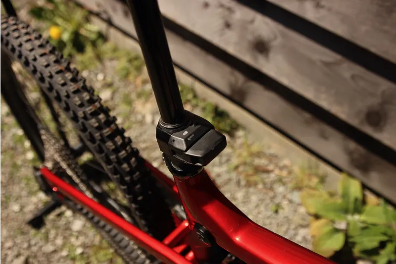 Premium Demo Bike - Nukeproof Megawatt Carbon 297 Pro in Large / Red-13