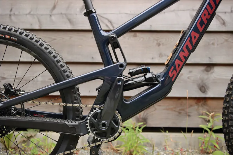 Current Demo Bike - Santa Cruz Nomad C S - 2024 in Gloss Blue in Large-2