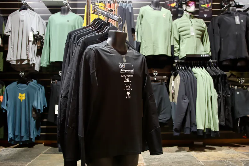 Official Fox x OPA Partnership Defend Long Sleeve Jersey in Black-2