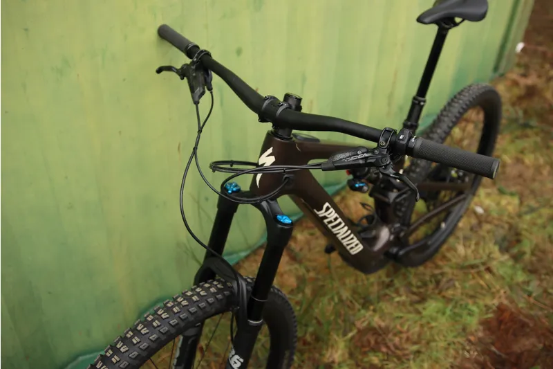 Ex-Demo Bike - Specialized Levo SL Comp S4 - Black - FREE PEDALS-10