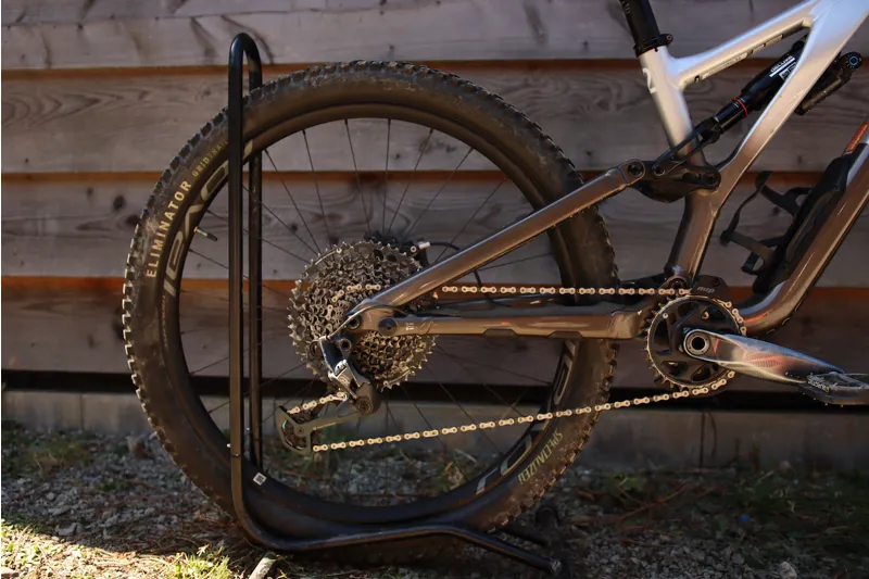 Ex-Demo Specialized Stumpjumper EVO Elite Alloy MTB - S3 MED in Silver-2