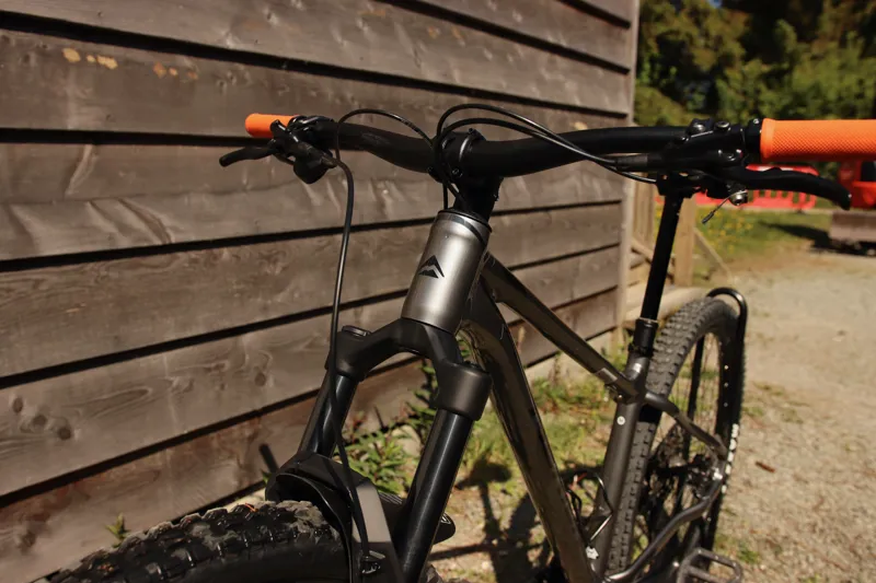 Current Demo Bike - Merida Big Trail 500 - Hardtail 2025 in Grey - Med-11