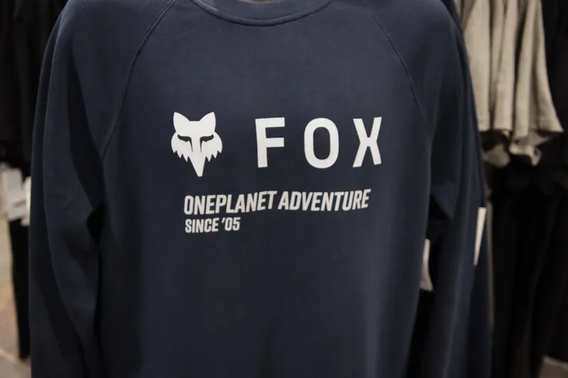 Fox x OPA - 20 Year Anniversary Lim Edition Sweatshirt - 2005 in Blue
