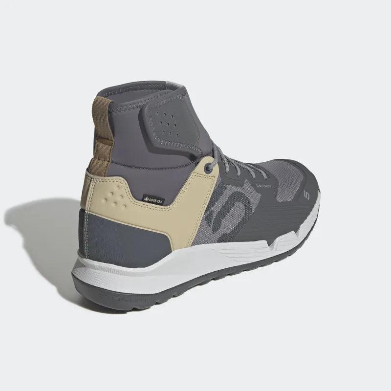 Five Ten Trailcross GTX Flat Waterproof MTB Shoe in Grey Five-6