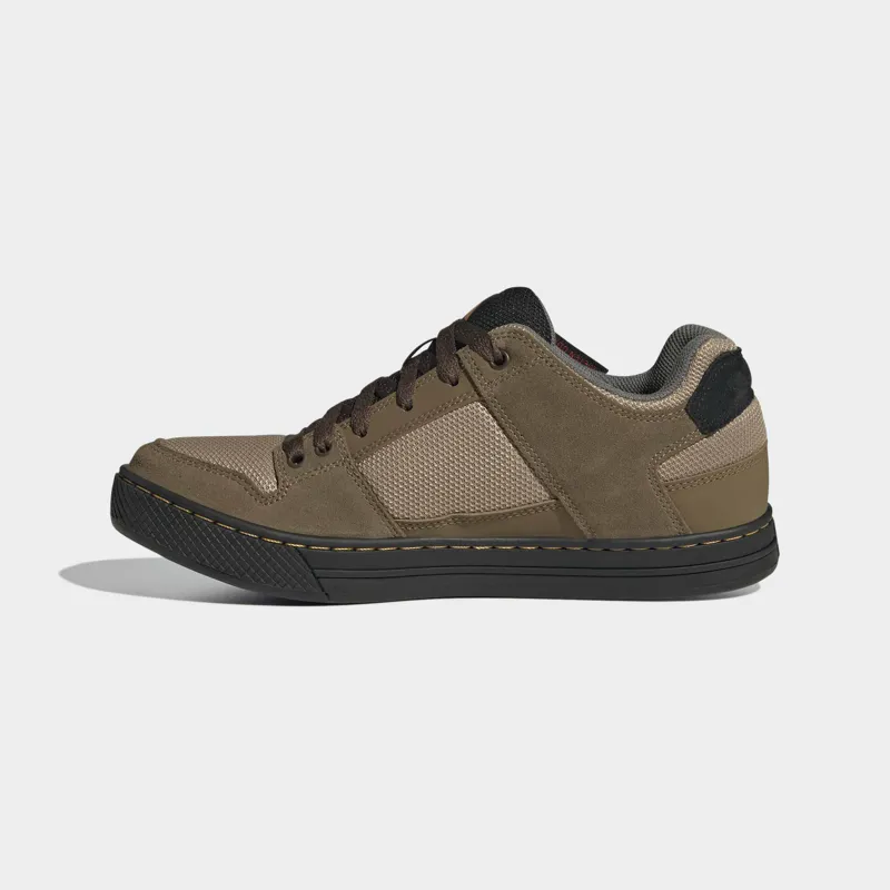FiveTen Freerider Flat Mountain Bike Shoes in Black / Brown-4