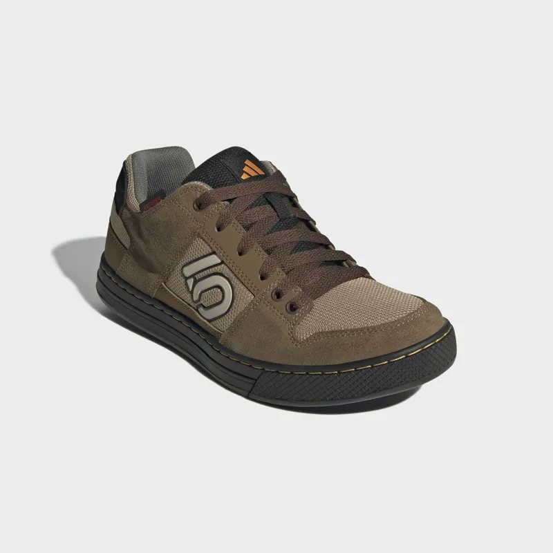 FiveTen Freerider Flat Mountain Bike Shoes in Black / Brown-5