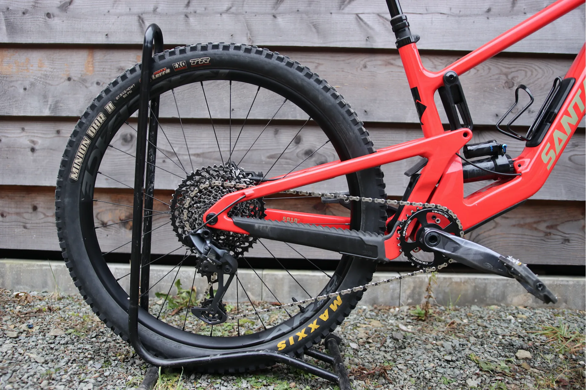 Ex-Demo Bike Santa Cruz 5010 S Model 23 Medium Gloss Red