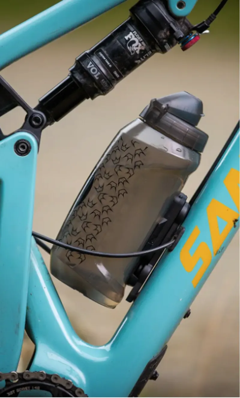 Peatys x Fidlock Water Bottle Speed Products / Smoke - 600ml-4