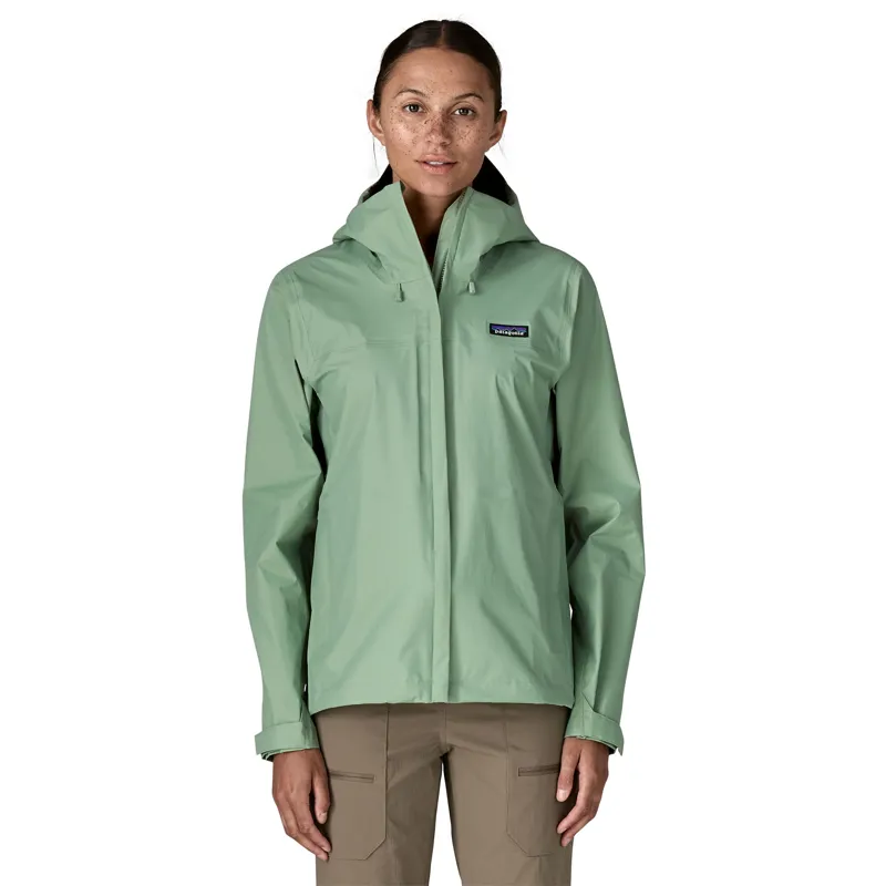 Patagonia Women's Torrentshell 3L Rain Jacket in Ellwood Green