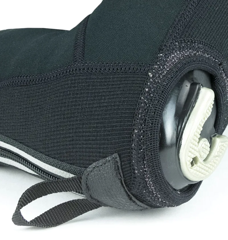 Sealskinz All Weather Cycle Overshoe - Black-2