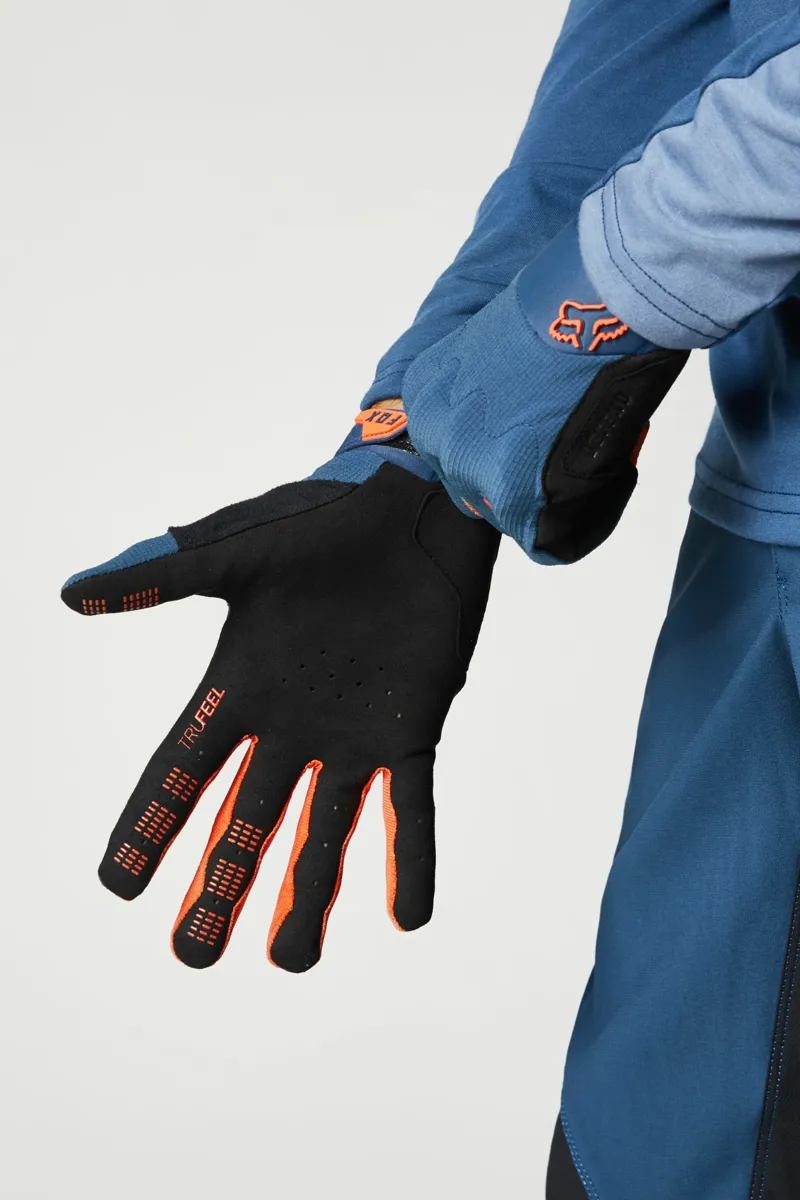 Fox Defend D30 Glove - Dark Ind-1