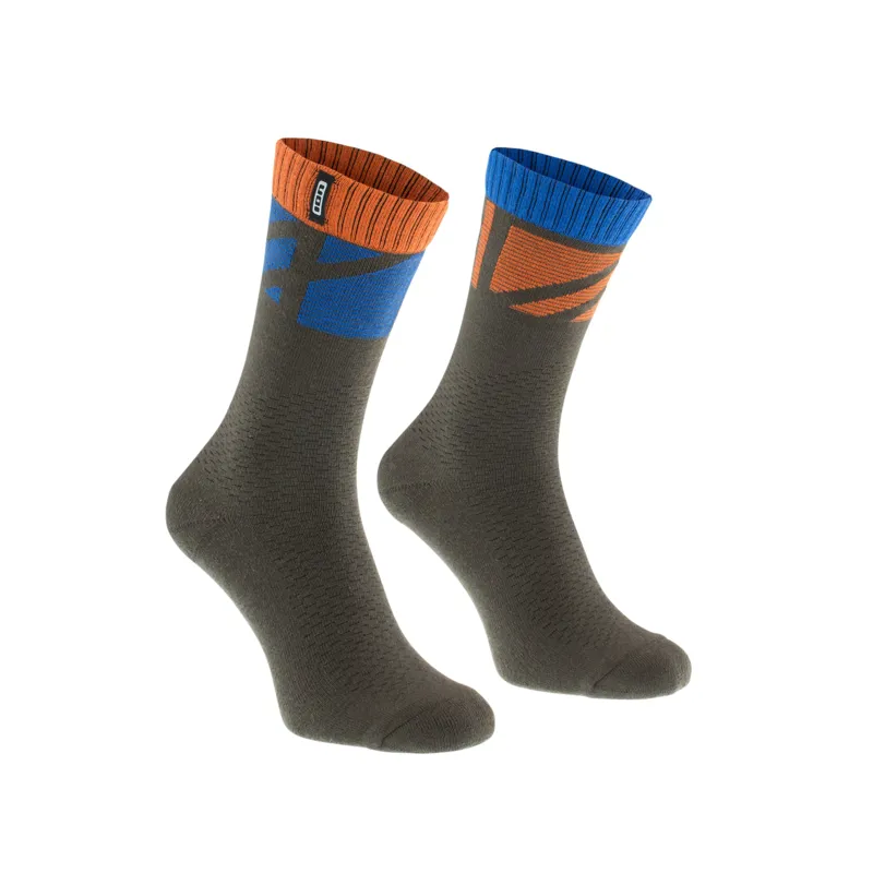 ION - Traze Sock - Casual or Riding - Multicolour