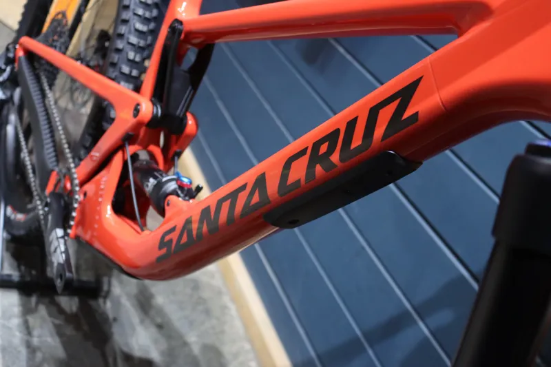 Current Demo Bike - Santa Cruz Hightower C R Model - Ember - Large-11