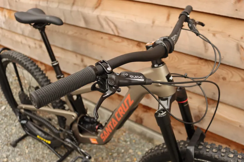 Current Demo Bike - Santa Cruz Megatower R Model - Matte Nickel Medium 22-6