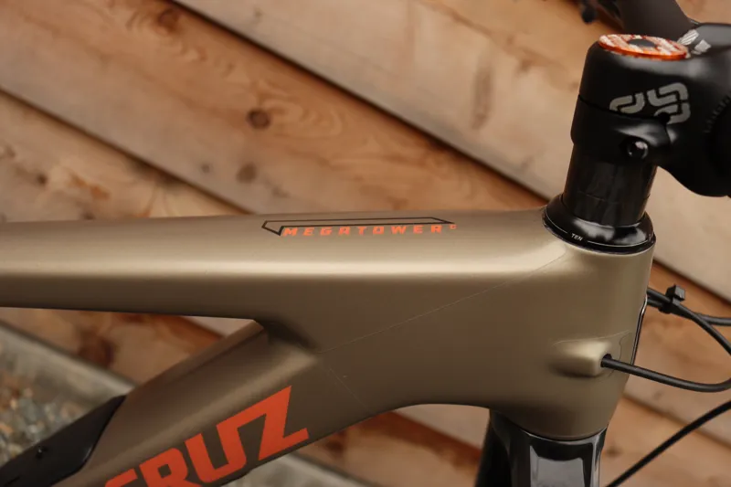 Current Demo Bike - Santa Cruz Megatower R Model - Matte Nickel Medium 22-9