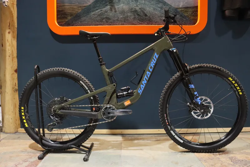 Santa cruz discount bronson fox 36