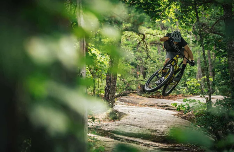 Santa Cruz Tallboy 4 - C R Model - 2021 - White Ivy-3