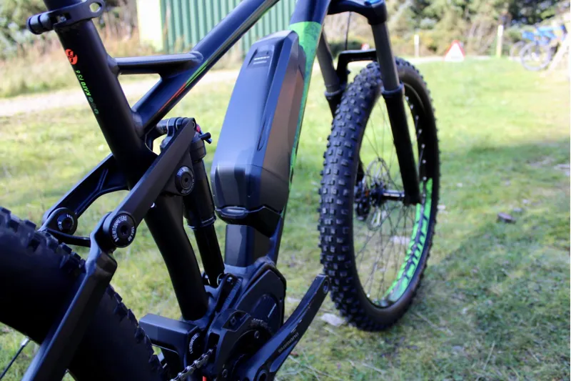 Current Demo Bike // Ghost Hybride Kato FS 6 AL - E-Bike Blk / Grn - L-4
