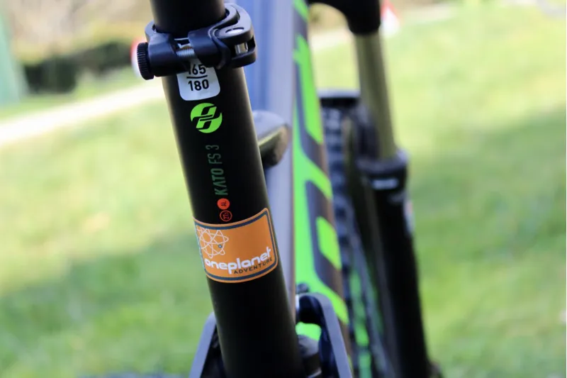 End of season // Ghost Kato FS 3 - 2017 - Night Black/Neon Red - Med-7