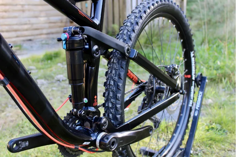 Ex-Demo // Ghost Kato FS 5 2017 - Night Black / Neon Red - Small-8