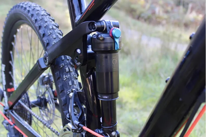 Ex-Demo // Ghost Kato FS 5 2017 - Night Black / Neon Red - Small-7