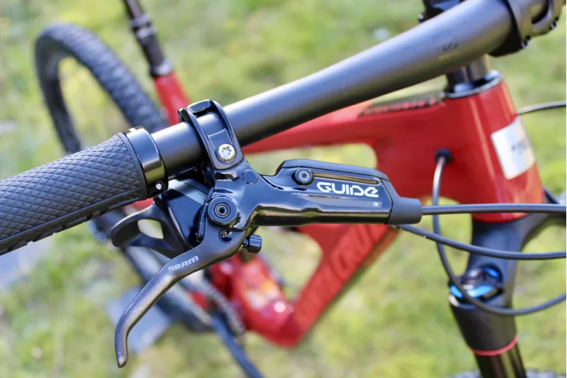 Ex-Demo // Santa Cruz Hightower - C - S Model - 29 2017 Srir / Red L-7