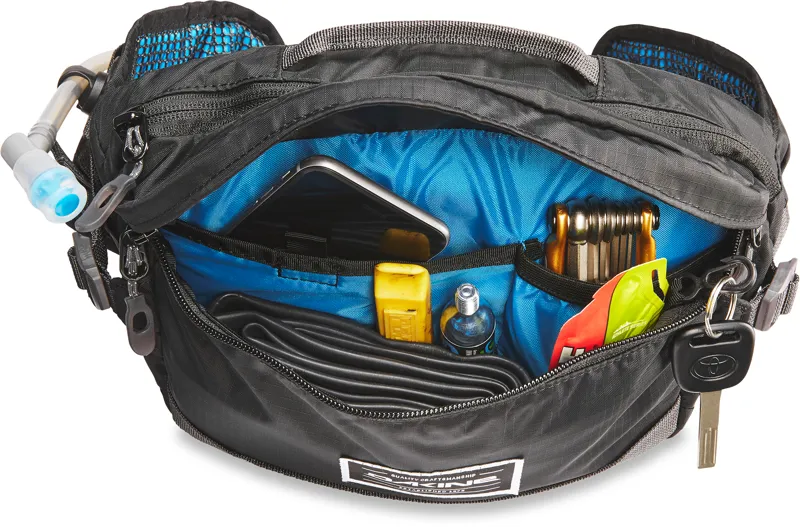 Dakine Hot Laps 5L Pack - Black-3