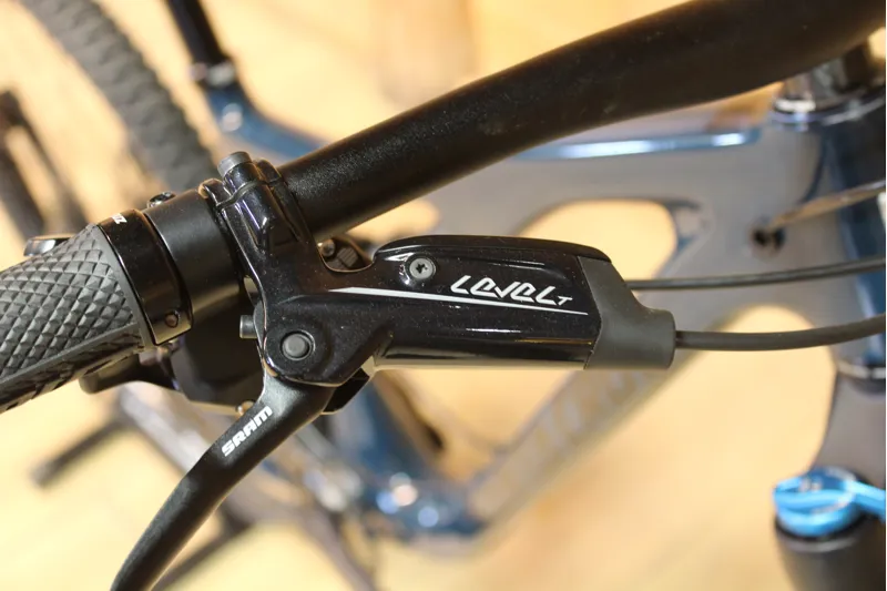 BLACK FRIDAY DEAL // Santa Cruz 5010 - C - R Model - Ink Black - Small-4