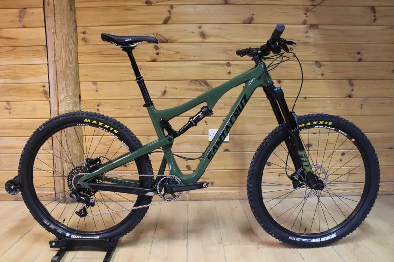 Ex Demo Bike Santa Cruz Bronson C R Model Olive Med