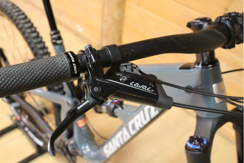 Ex-Demo Bike // Santa Cruz Hightower LT - C - R Model - Grey -Med-6