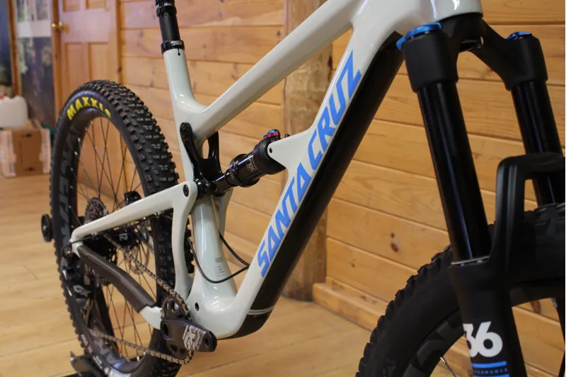Current Demo Bike //Santa Cruz Hightower - C - S Model - Grey - XL 27+-4
